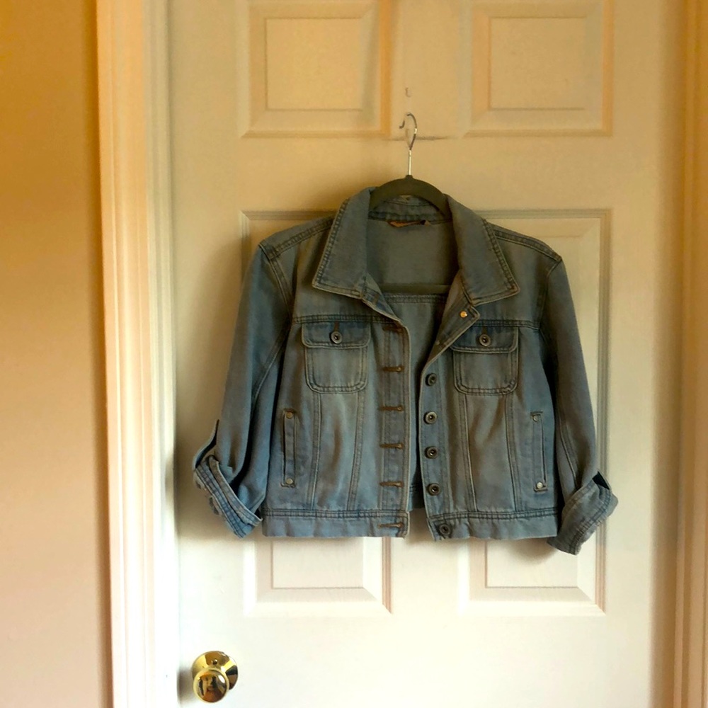 Crop Length JeAn Jacket Large
